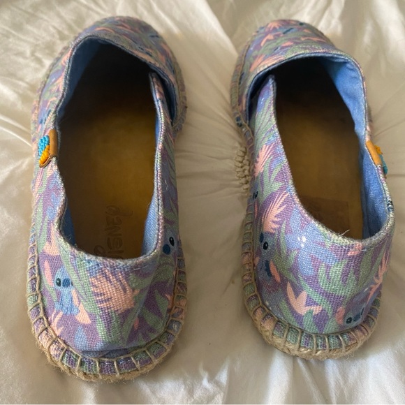 Ubuntu Lilo and Stitch Disney Espadrille Loafer Slip On Shoes Size 9.5 - Picture 10 of 14